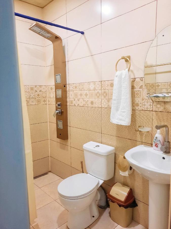Inaisi Hotel Kutaisi Cameră foto